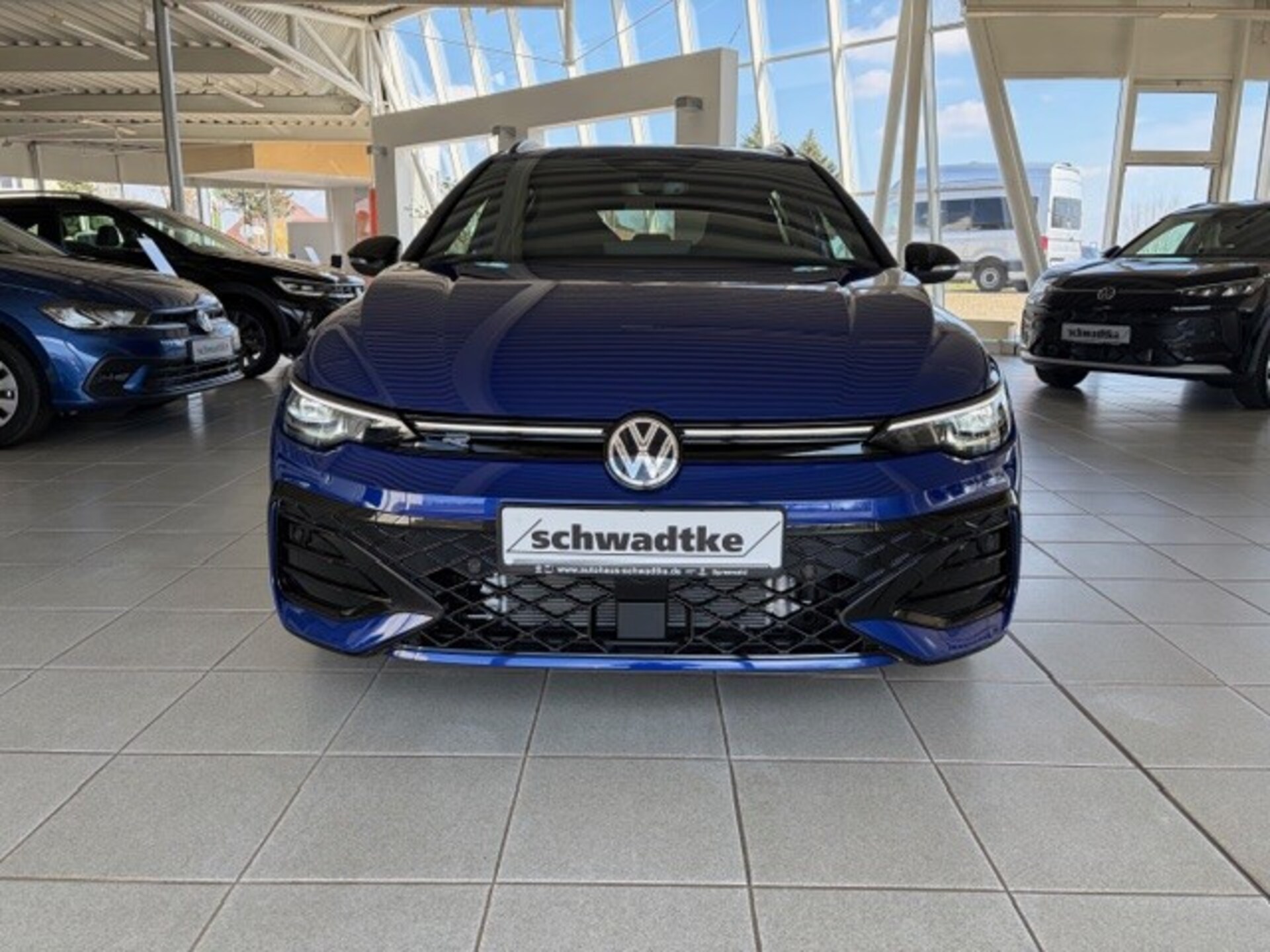 Volkswagen Golf Variant R-Line