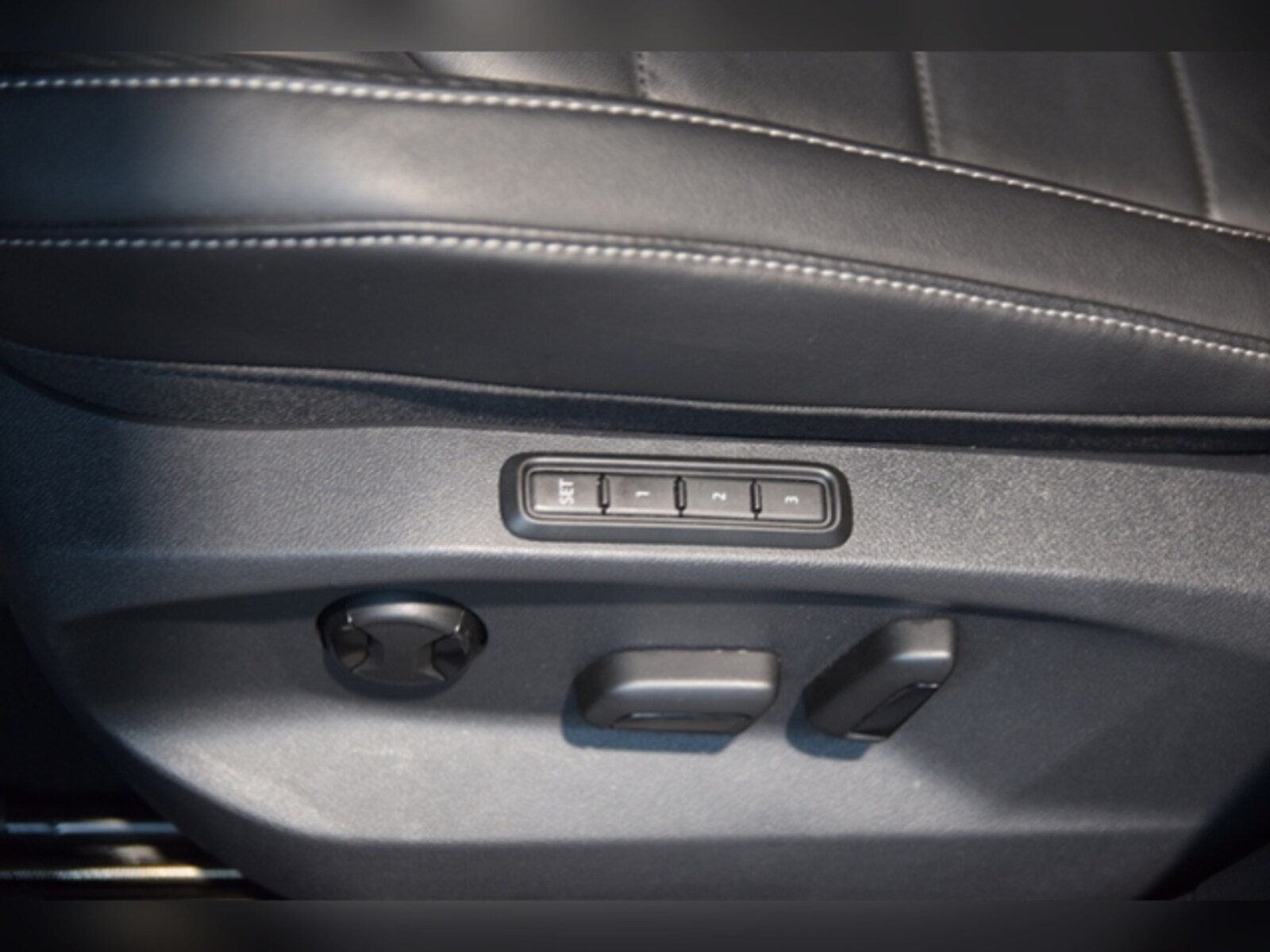Volkswagen T-Roc – Bild 12