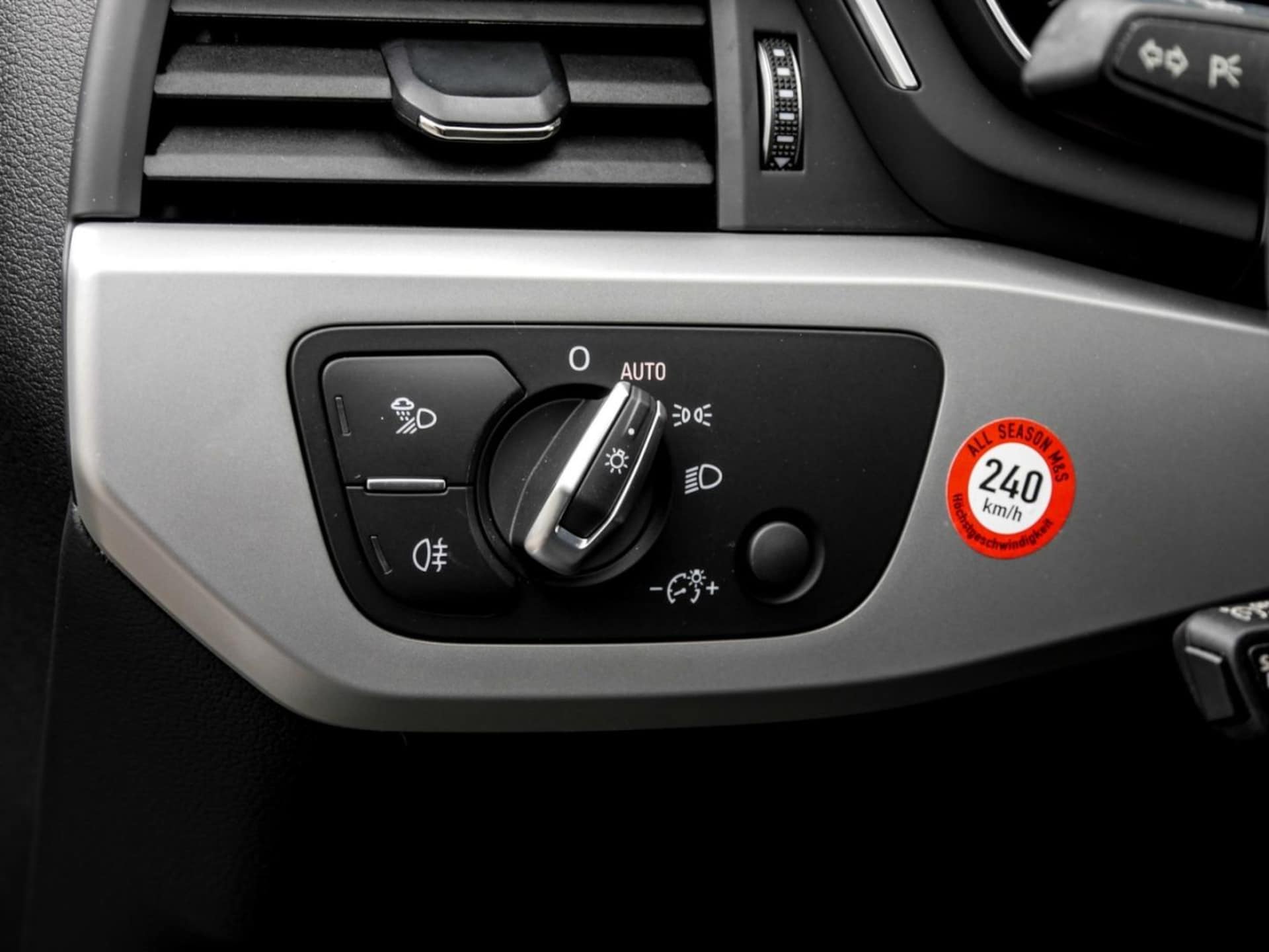 Audi A4 Avant Advanced