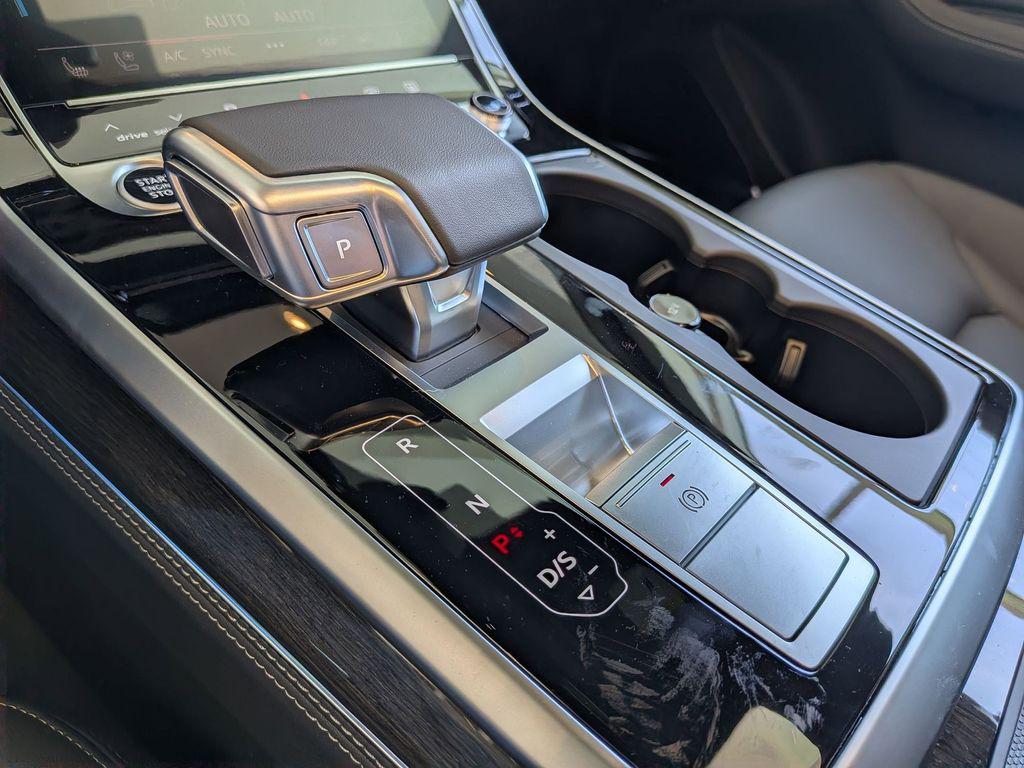 2026 Audi Q8 Premium Plus - Photo 8