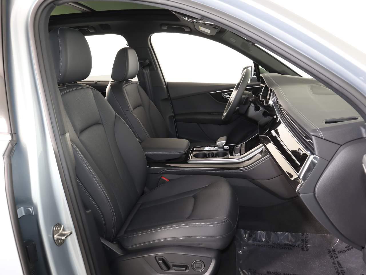 2025 Audi Q7 Premium Plus - Photo 13