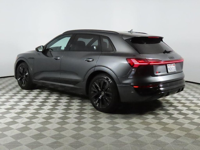 2024 Audi Q8 e-tron
