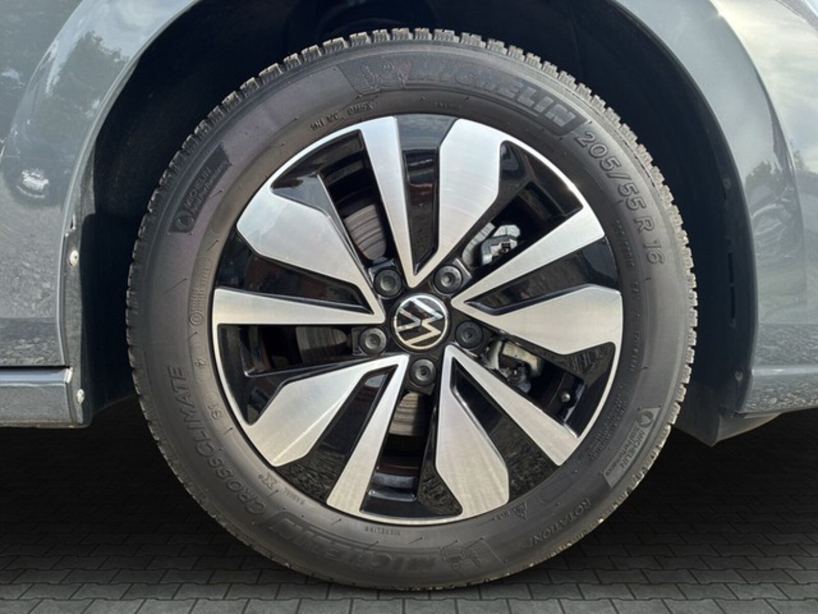 Volkswagen Golf Variant – Bild 9