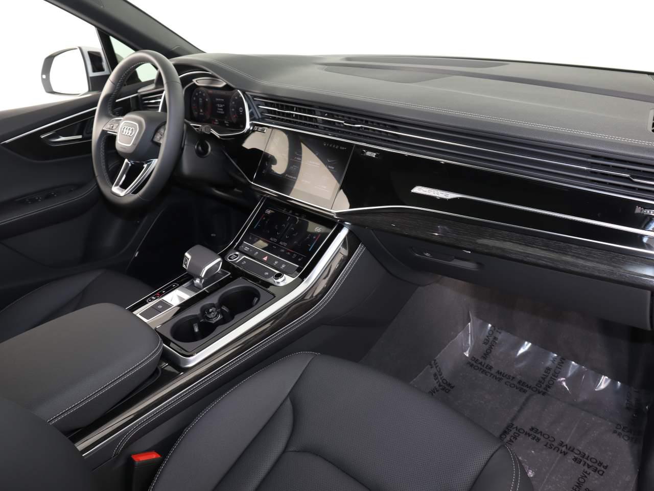2025 Audi Q7 Premium Plus - Photo 14