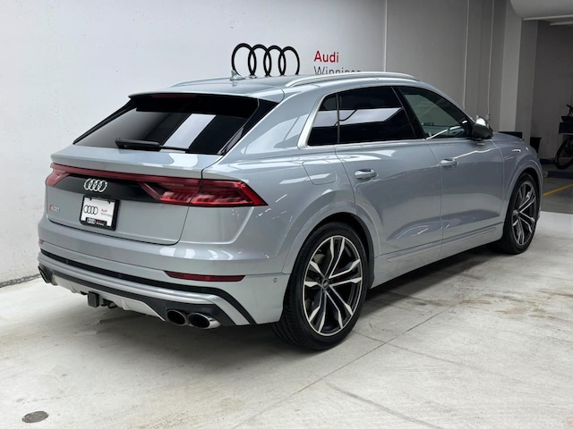 2023 Audi SQ8