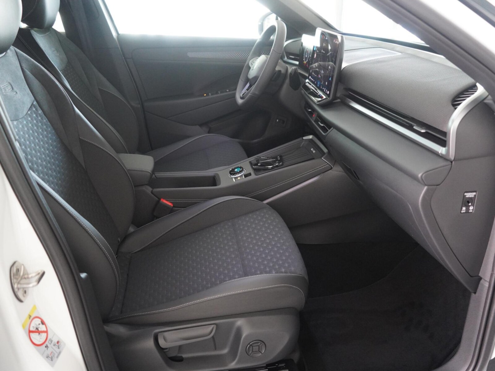 Volkswagen T-Roc – Bild 12