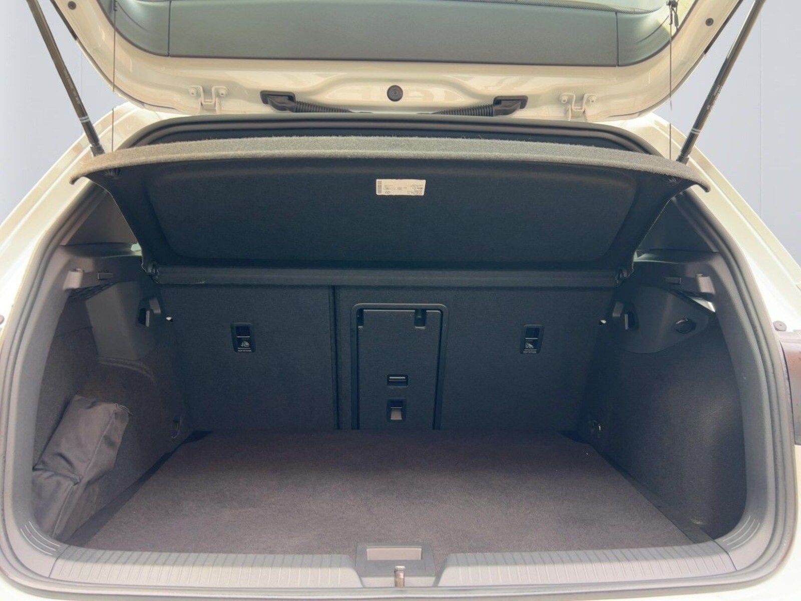 Volkswagen Golf – Bild 7