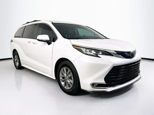 2023 Toyota Sienna