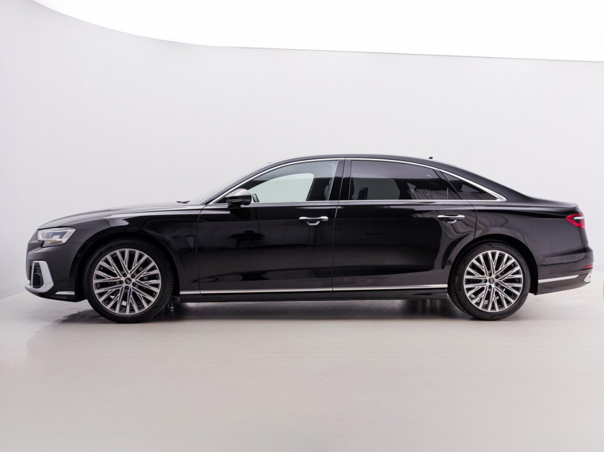 Audi A8 Lang
