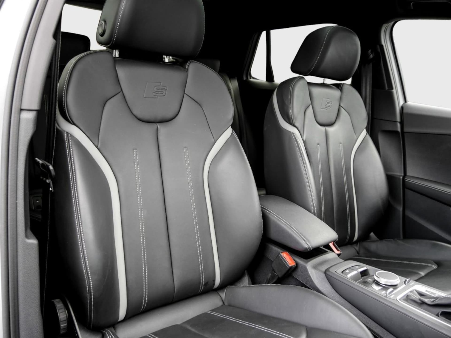Audi SQ2