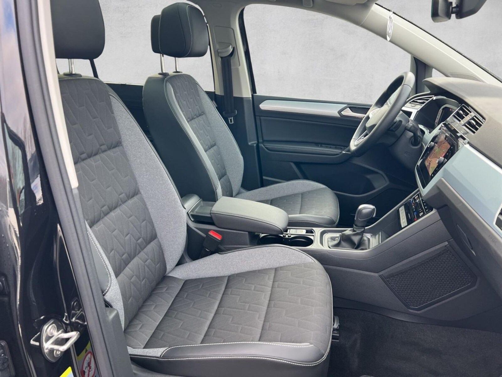 Volkswagen Touran – Bild 17