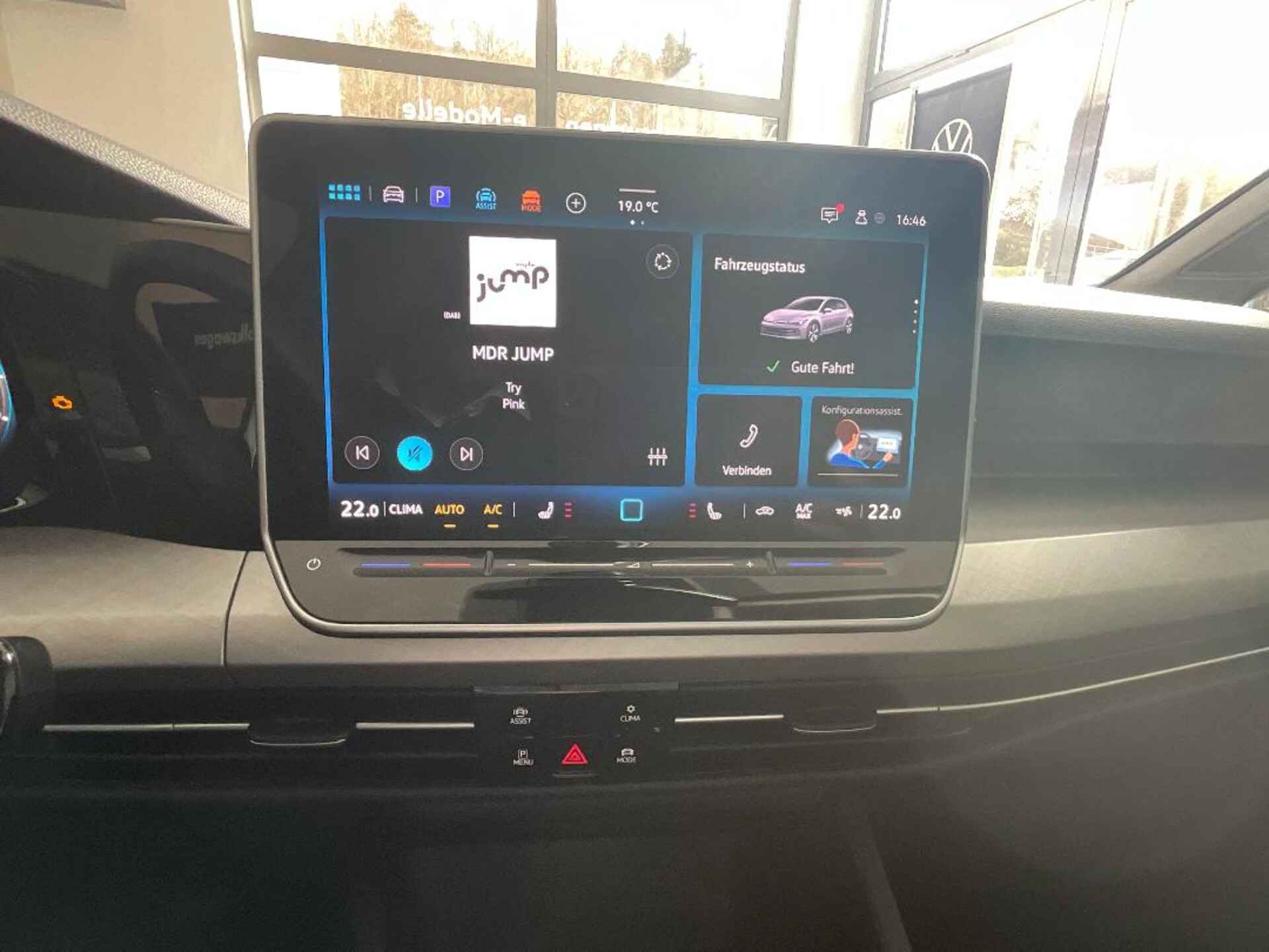 Volkswagen Golf Life