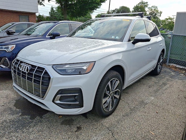 Used 2021 Audi Q5 Premium with VIN WA1AAAFY6M2039569 for sale in Ardmore, PA