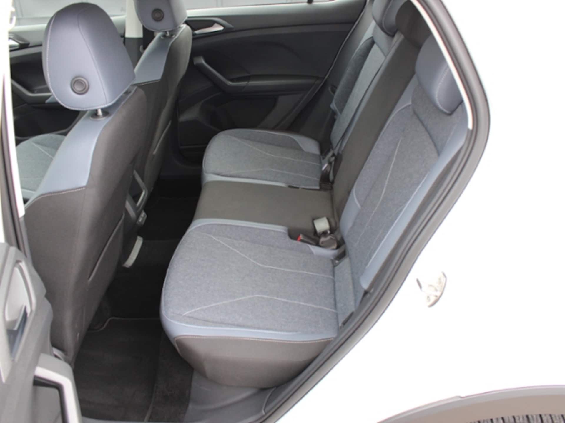Volkswagen T-Cross Style