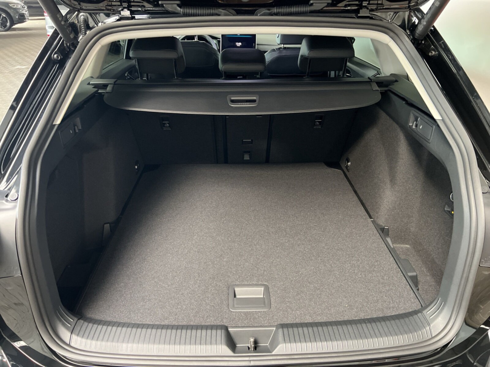 Volkswagen Golf Variant – Bild 9
