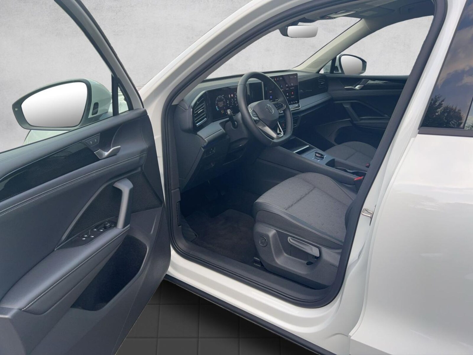 Volkswagen Tiguan – Bild 17