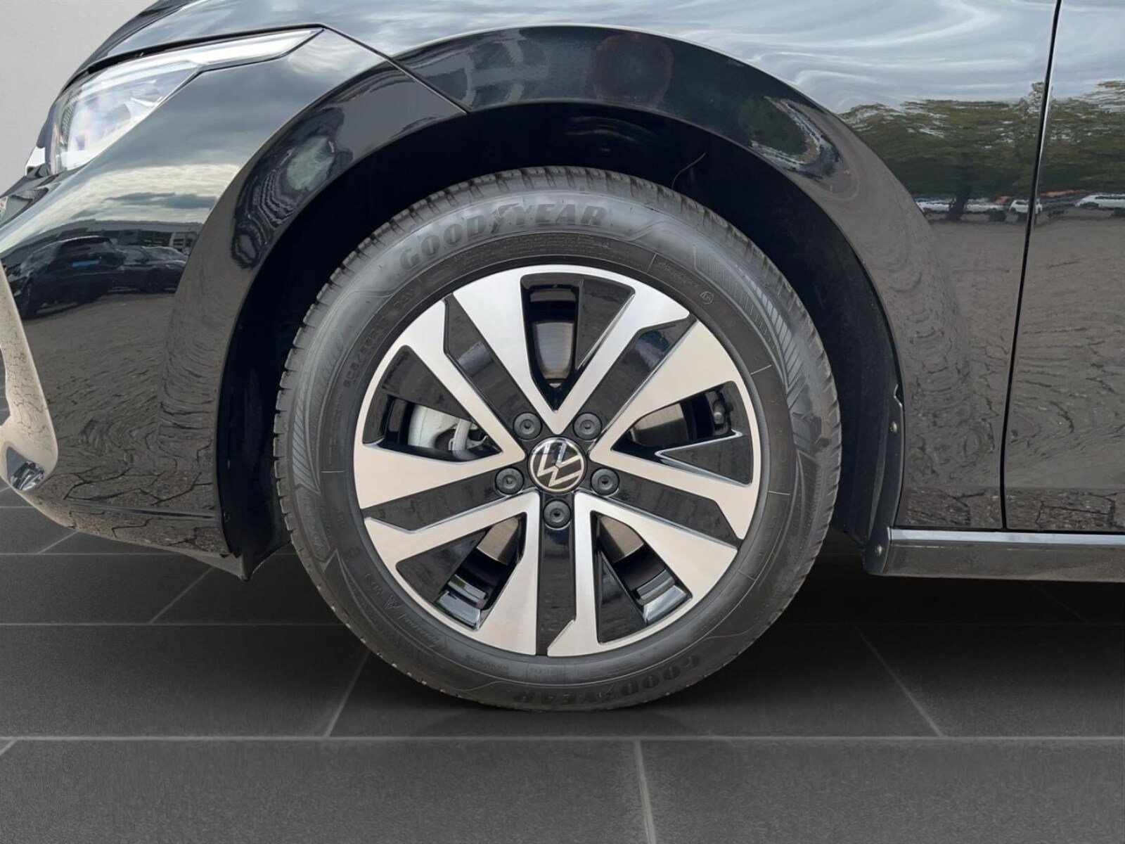 Volkswagen Golf Variant – Bild 8