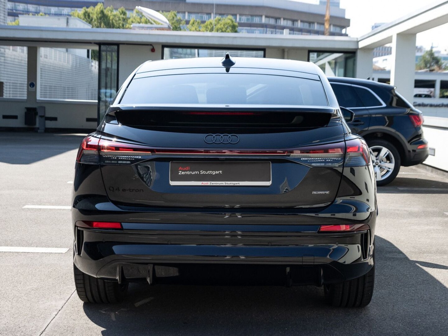 Bild über Audi Q4 Sportback e-tron e-tron quattro performance 250 kW - für weitere Informationen kontaktieren Sie den Audi Partner