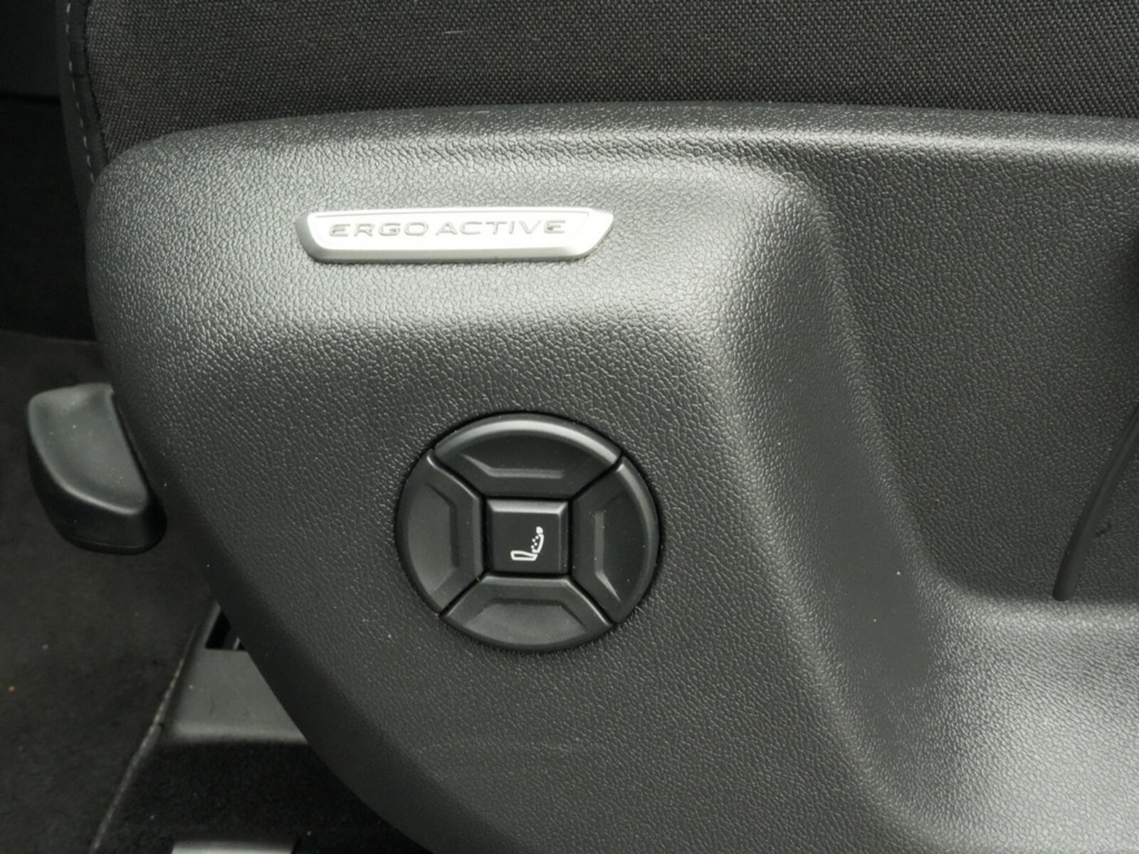 Volkswagen Tiguan – Bild 21