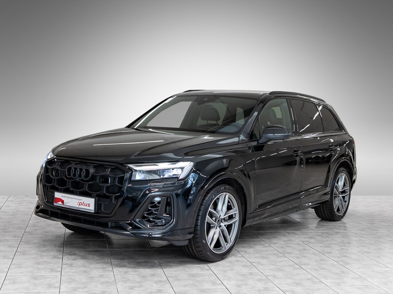Image about Audi Q7 SUV TFSI e S line 55 TFSI e quattro tiptronic