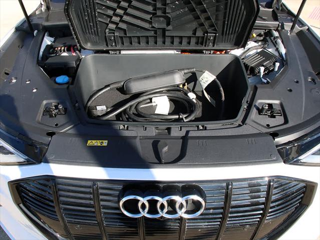 2022 AUDI E-TRON - Image 41