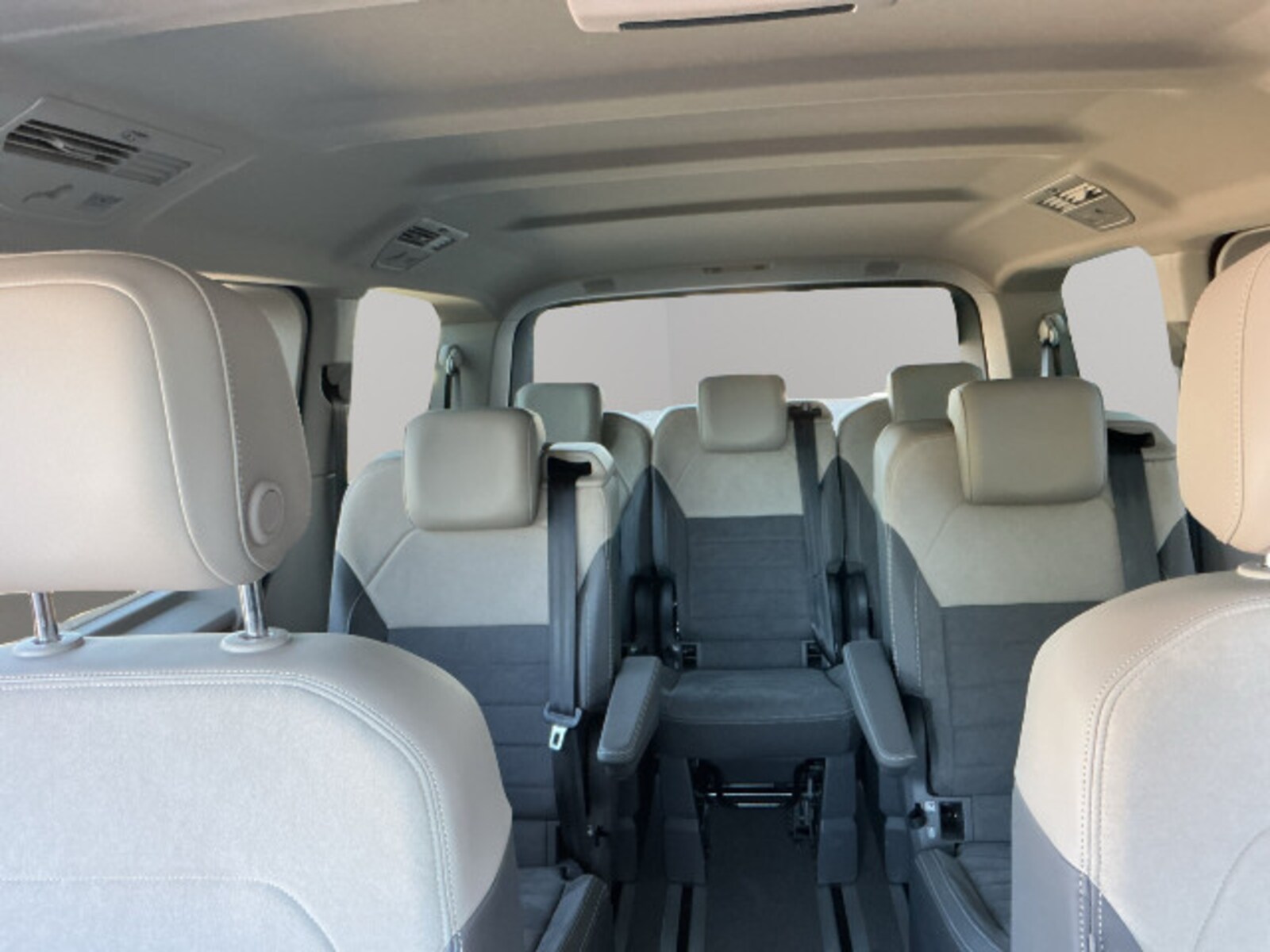 Volkswagen Multivan Langversion – Bild 21