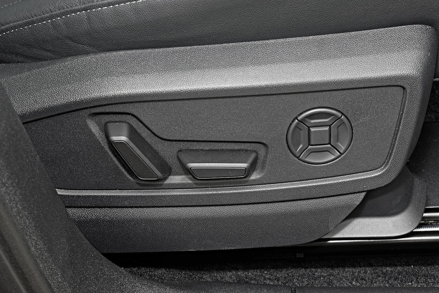 Image about Audi Q5 SUV TDI quattro 150 kW sport
