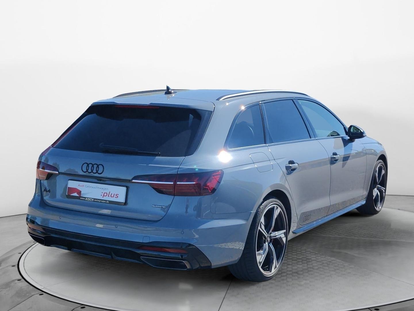 Bild über Audi A4 Avant S line 45 TFSI quattro S tronic - für weitere Informationen kontaktieren Sie den Audi Partner