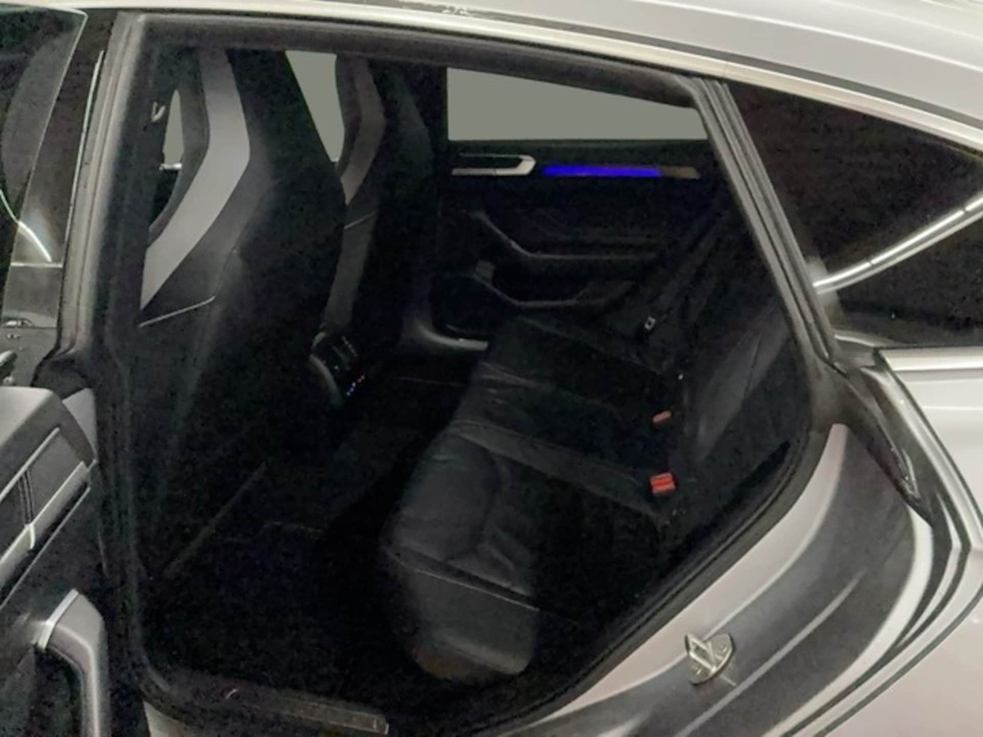 Volkswagen Arteon R-Line
