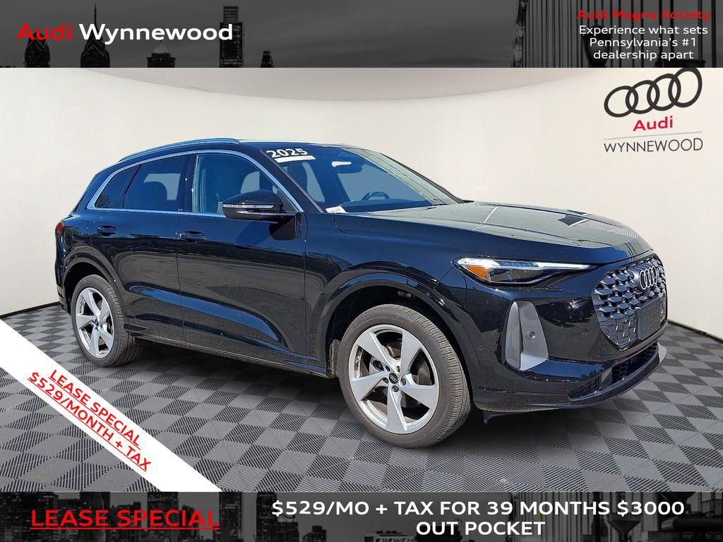 2025 Audi Q5 Premium Plus quattro's photo