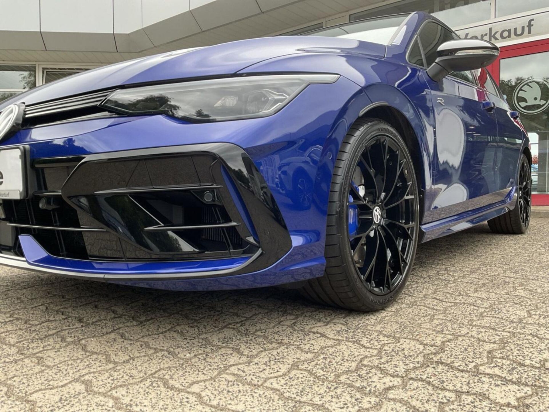 Volkswagen Golf R