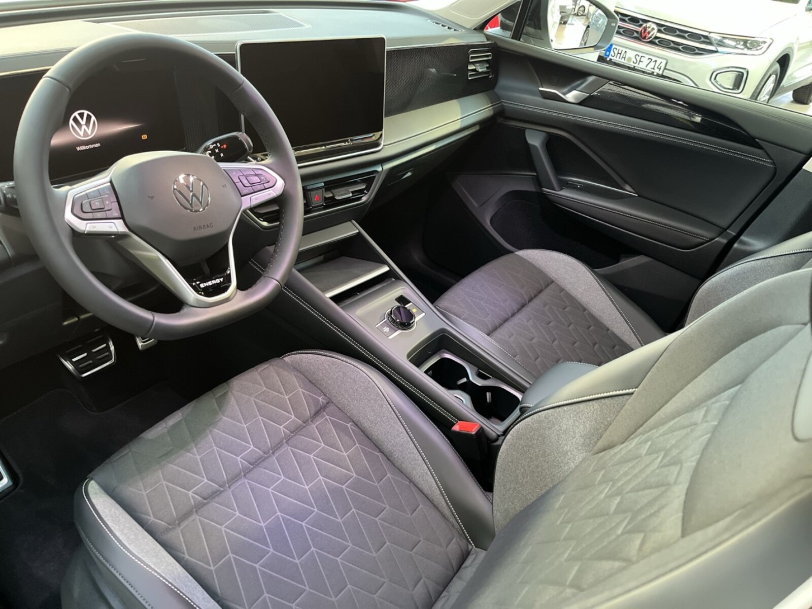 Volkswagen Tiguan – Bild 7