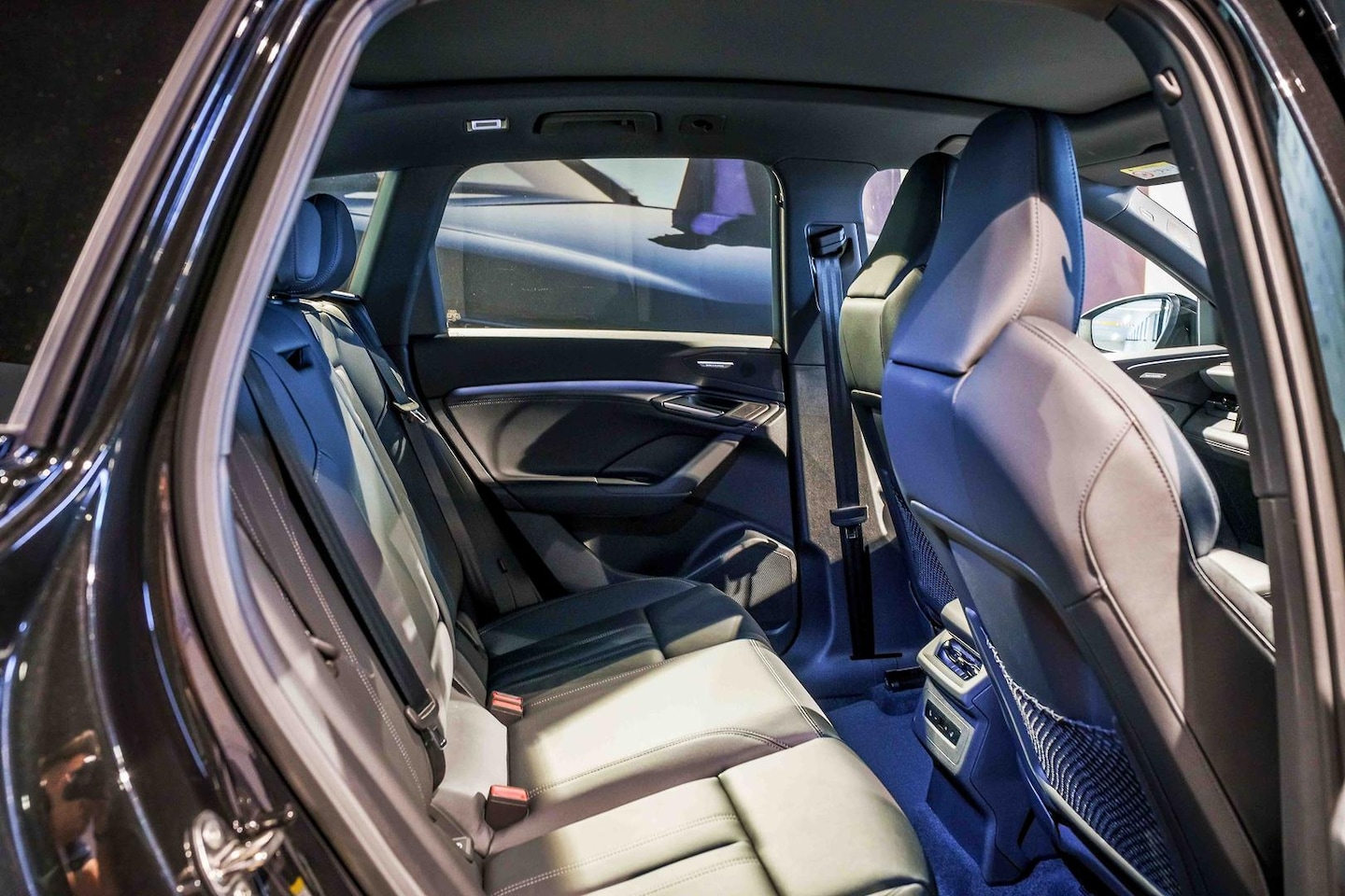 Image about Audi Q6 SUV e-tron e-tron quattro