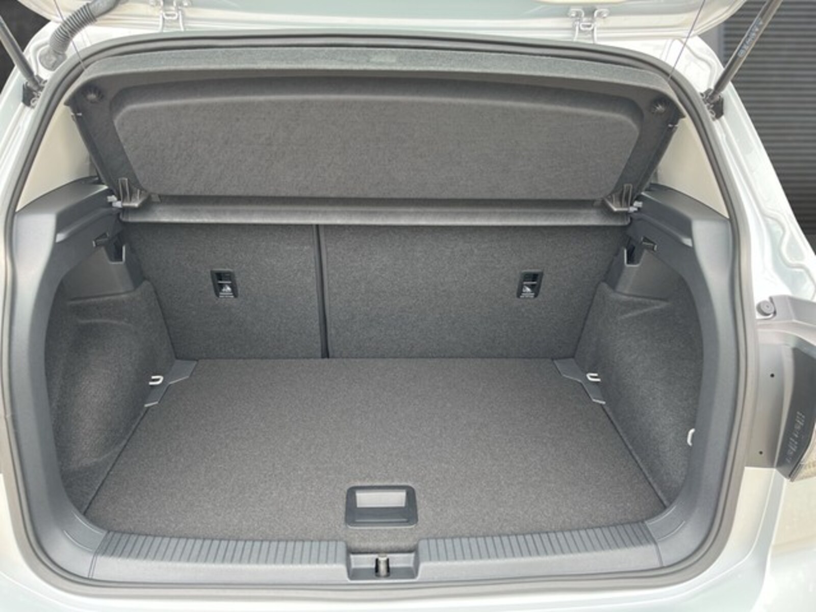 Volkswagen T-Cross – Bild 8