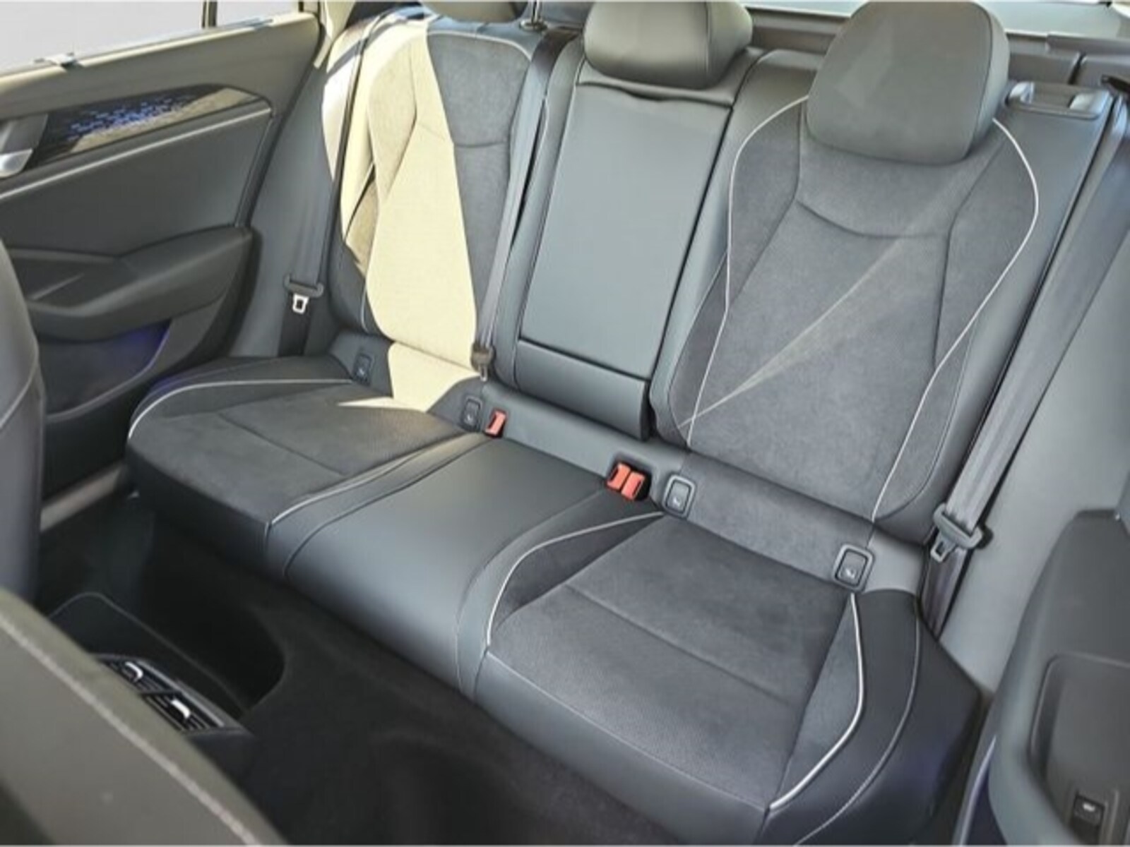 Volkswagen Passat – Bild 13