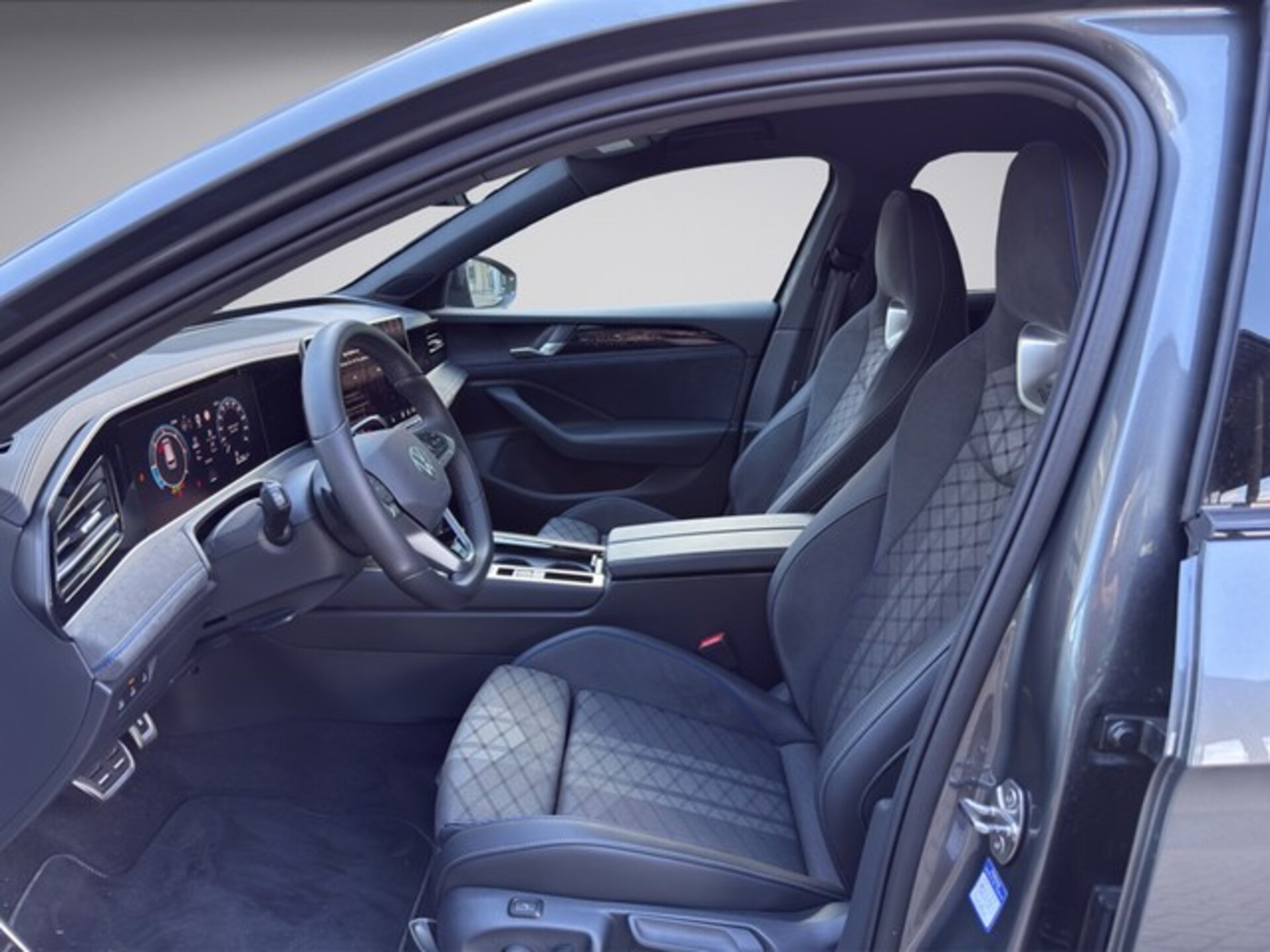 Volkswagen Passat R-Line