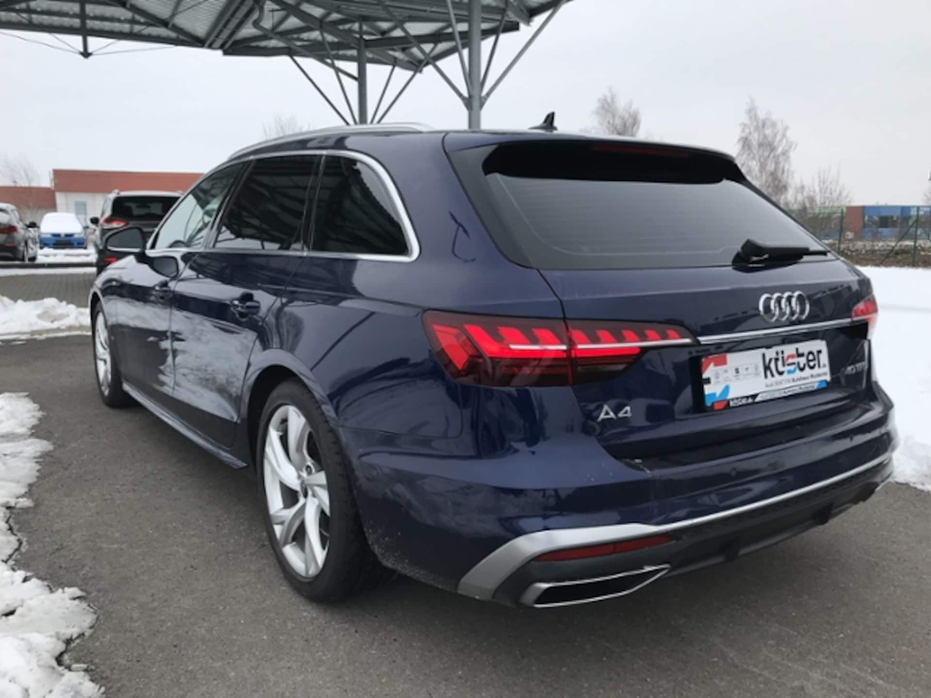 Audi A4 Avant S line