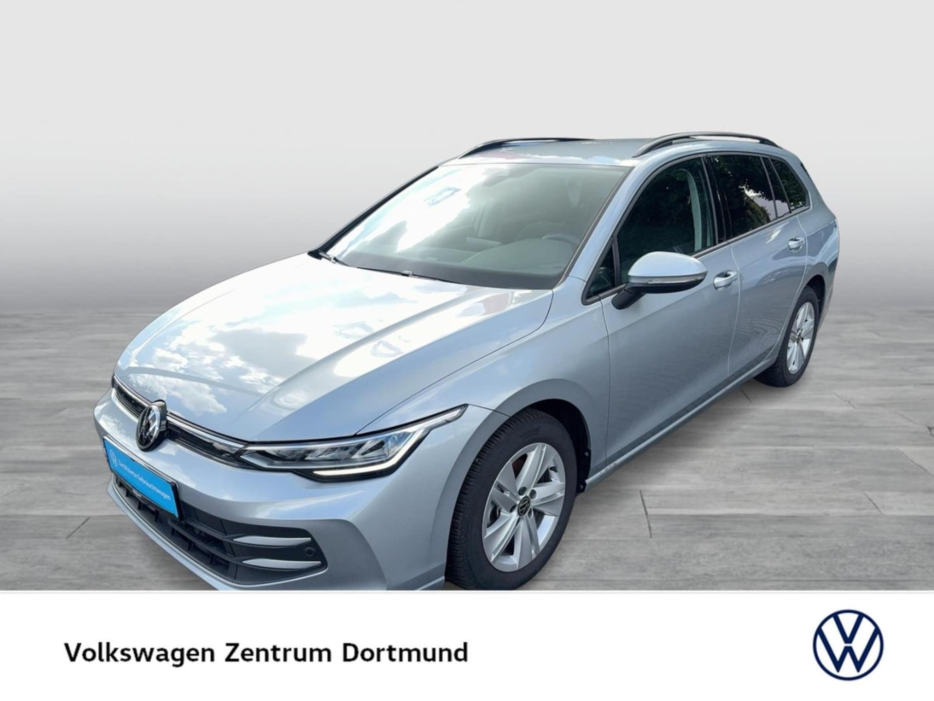 Volkswagen Golf Variant Life