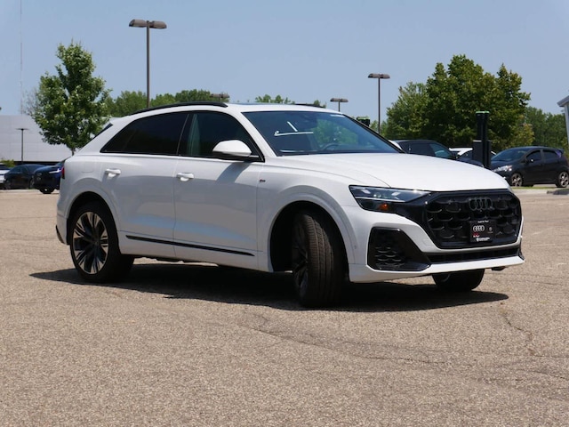 2026 Audi Q8 Premium Plus - Photo 7