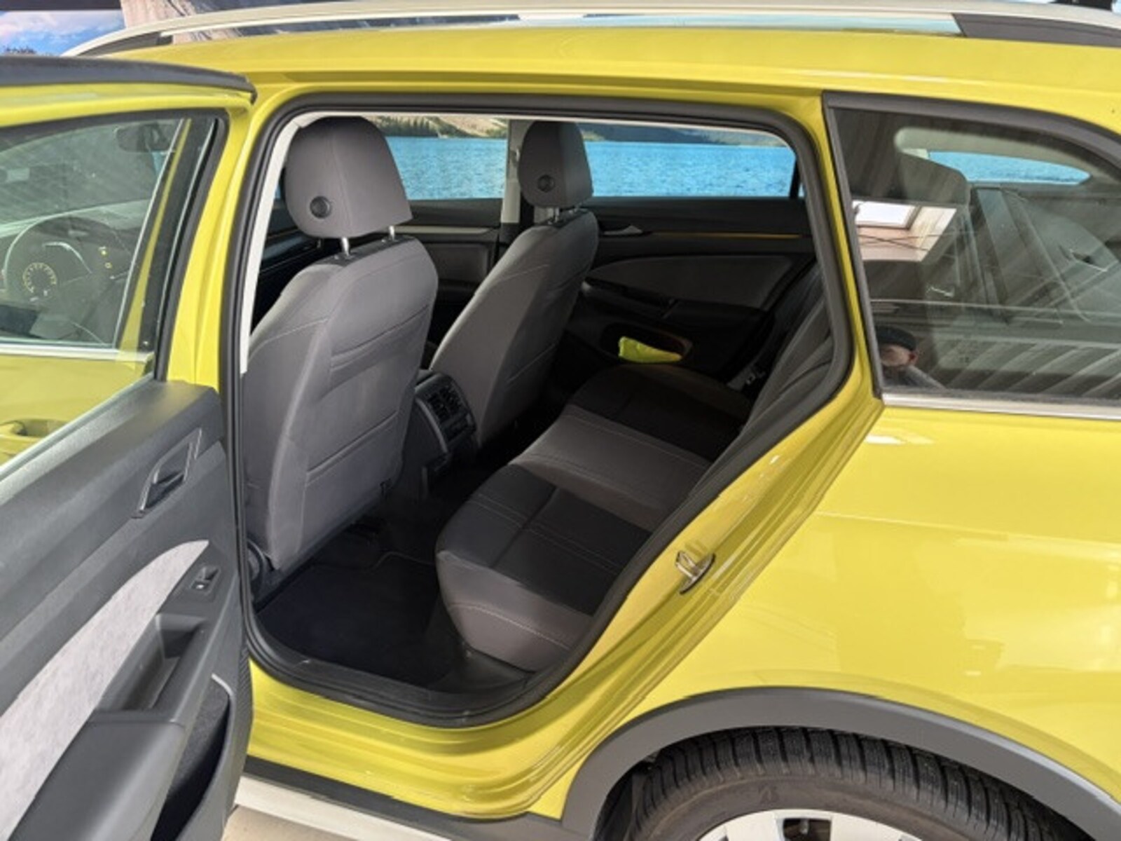 Volkswagen Golf Variant – Bild 11