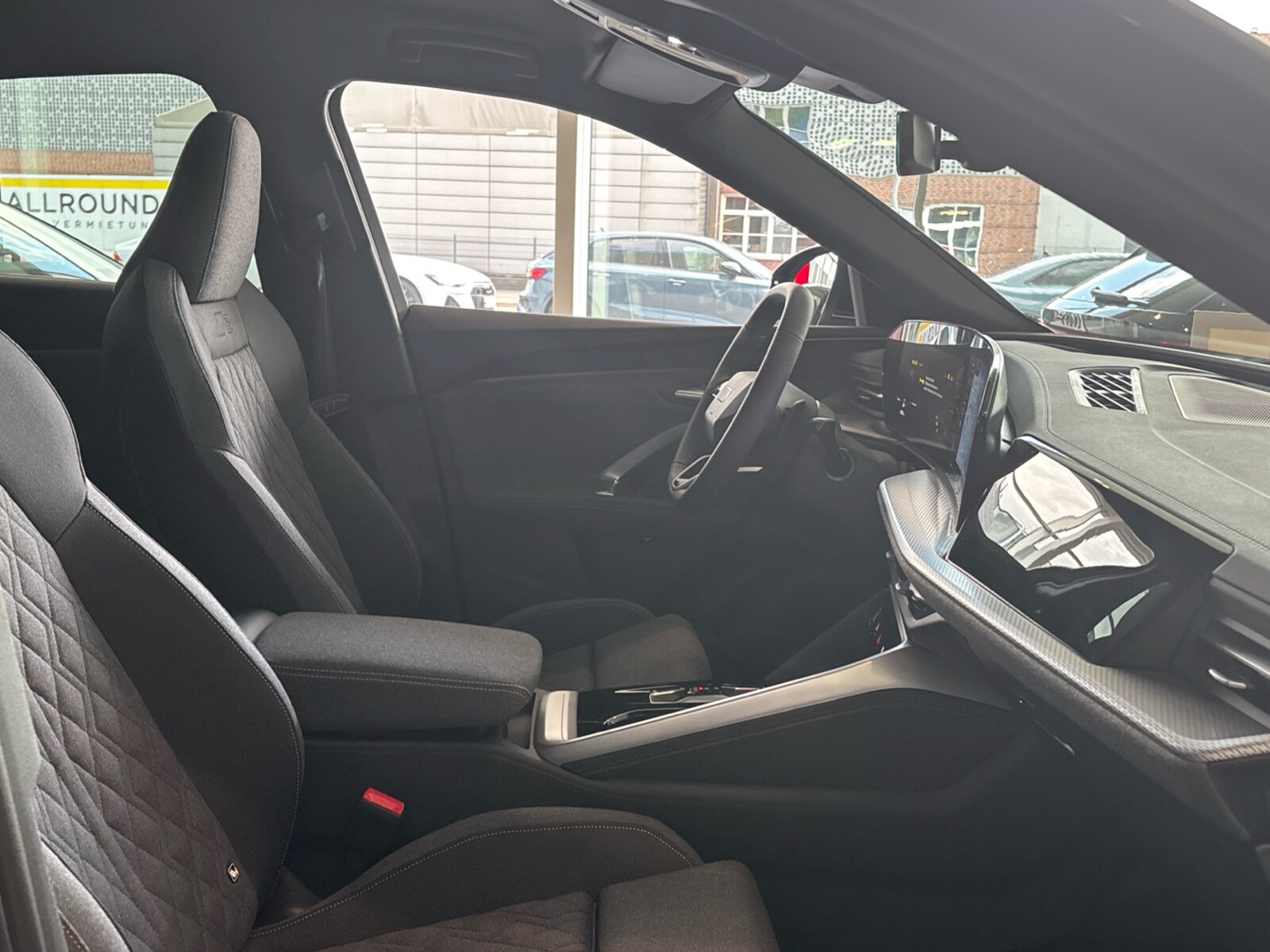 Audi Q5 Sportback – Bild 10