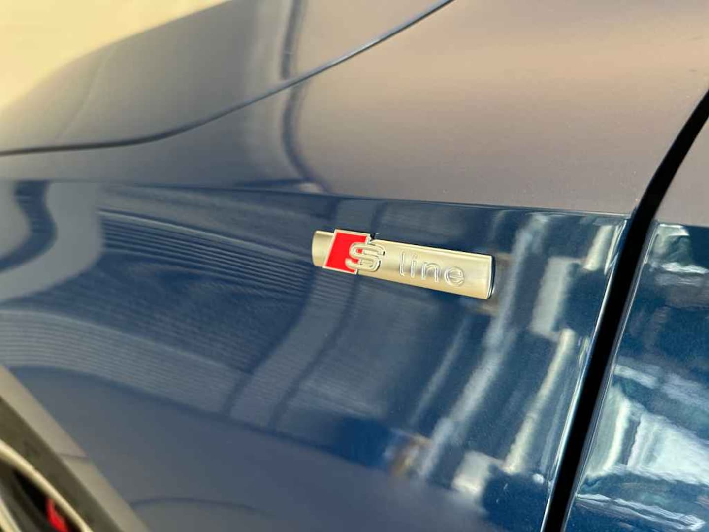 Bild über Audi A3 Limousine TFSI quattro S tronic - für weitere Informationen kontaktieren Sie den Audi Partner
