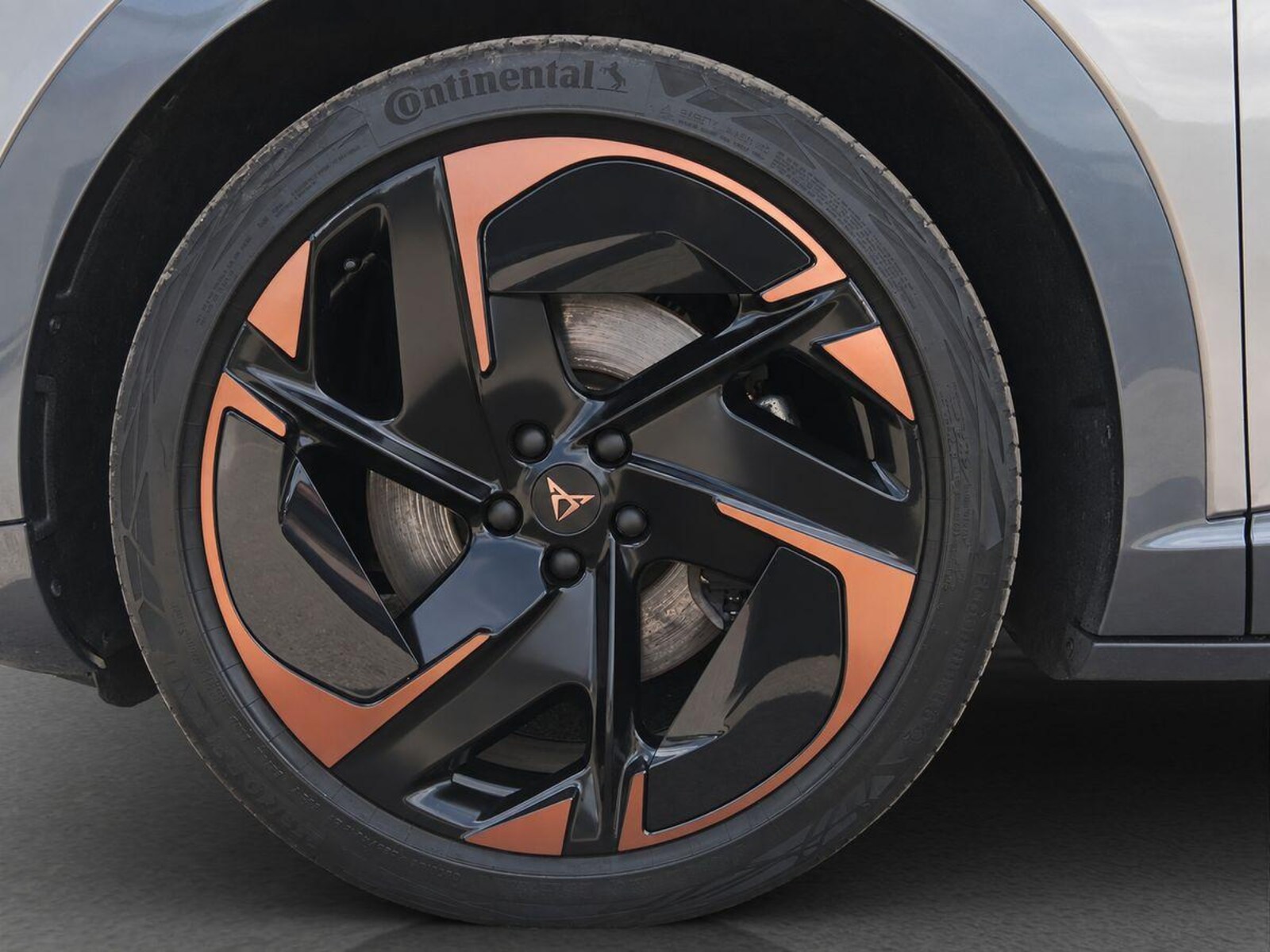 CUPRA Tavascan – Bild 16