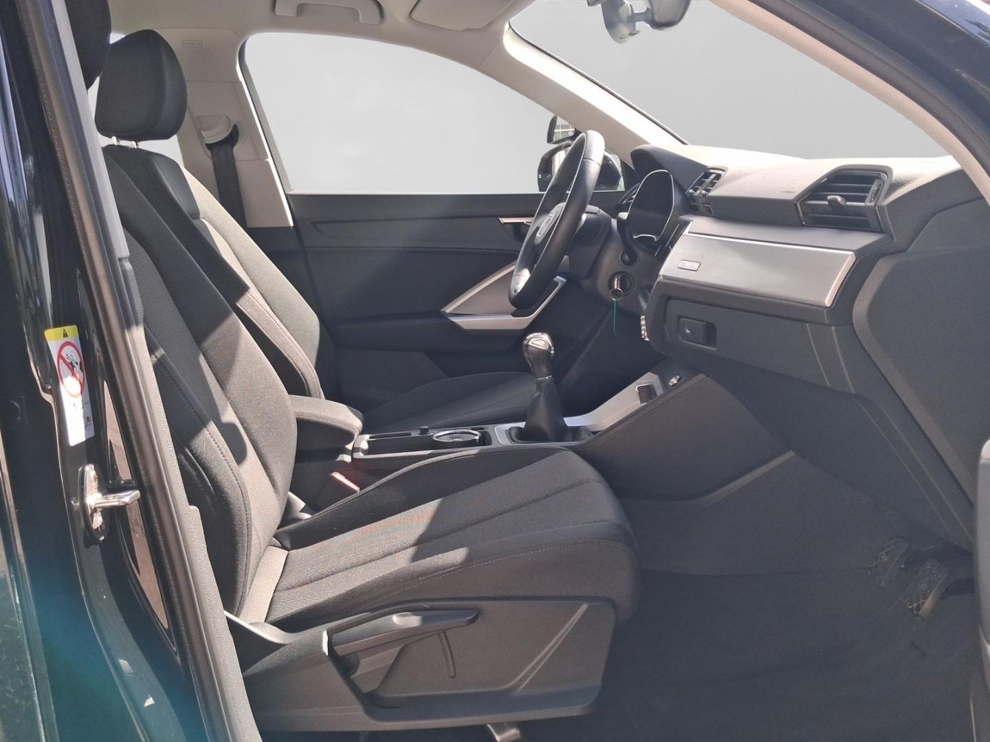 Bild über Audi Q3 35 TFSI Schaltgetriebe - für weitere Informationen kontaktieren Sie den Audi Partner