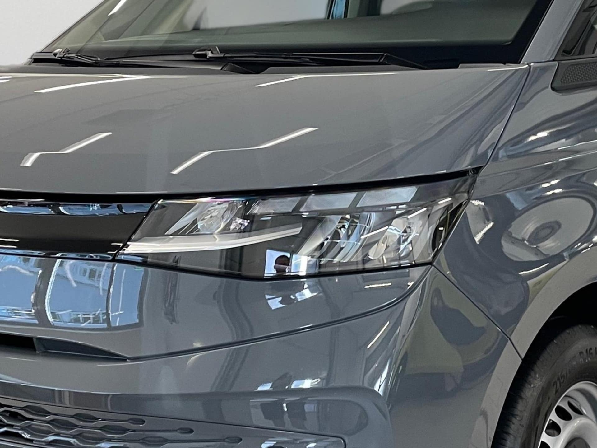 Volkswagen Multivan Basis-Modell