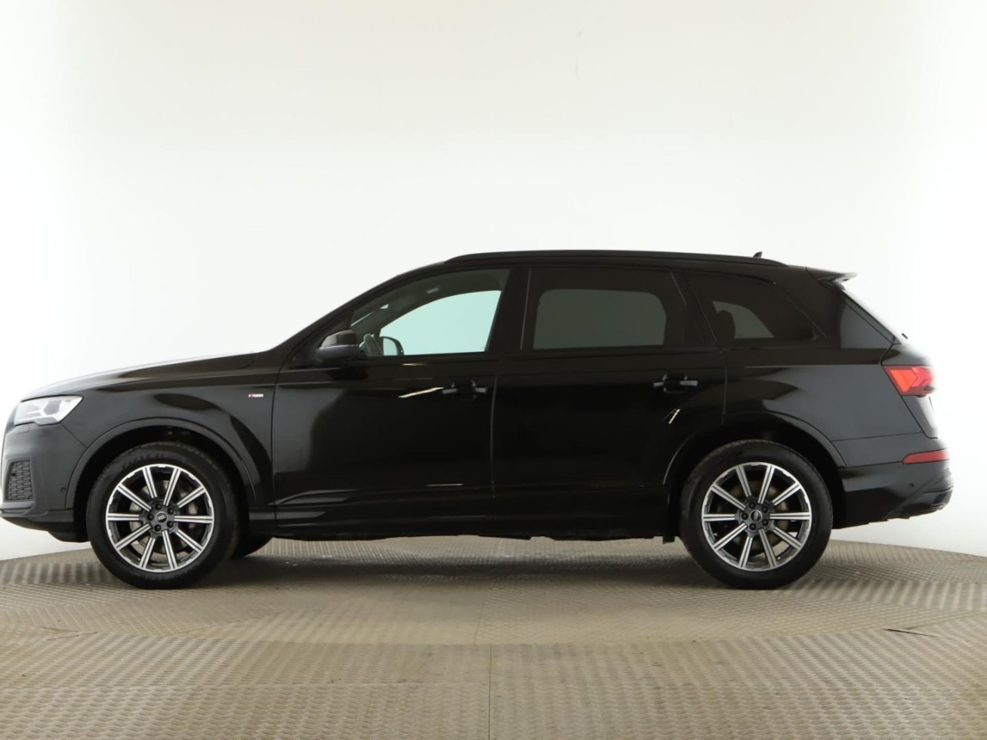 Audi Q7 SUV S line