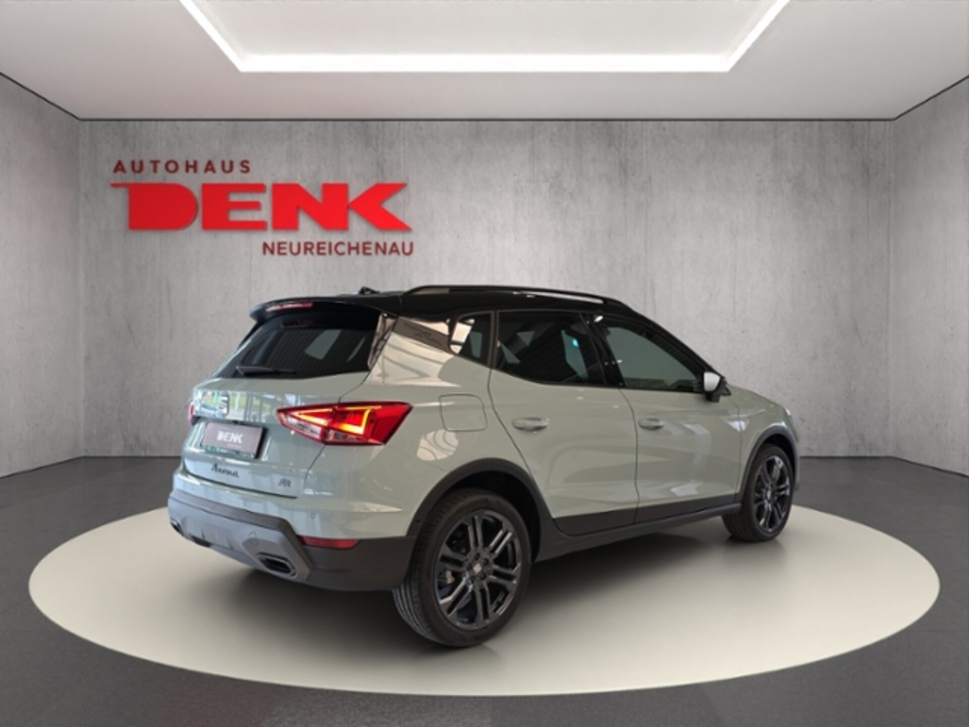 SEAT Arona FR
