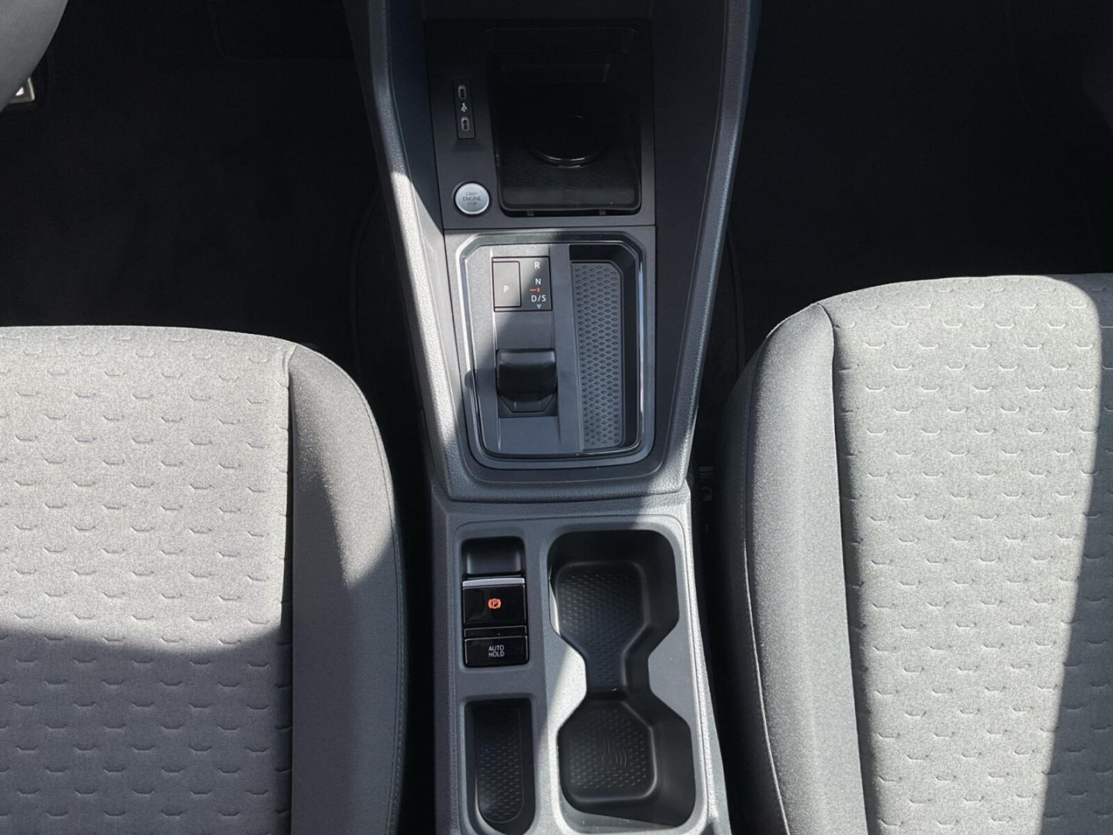 Volkswagen Caddy Kombi – Bild 7