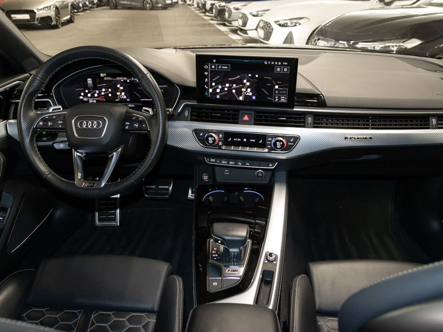 Bild über Audi RS 4 Avant TFSI quattro tiptronic - für weitere Informationen kontaktieren Sie den Audi Partner