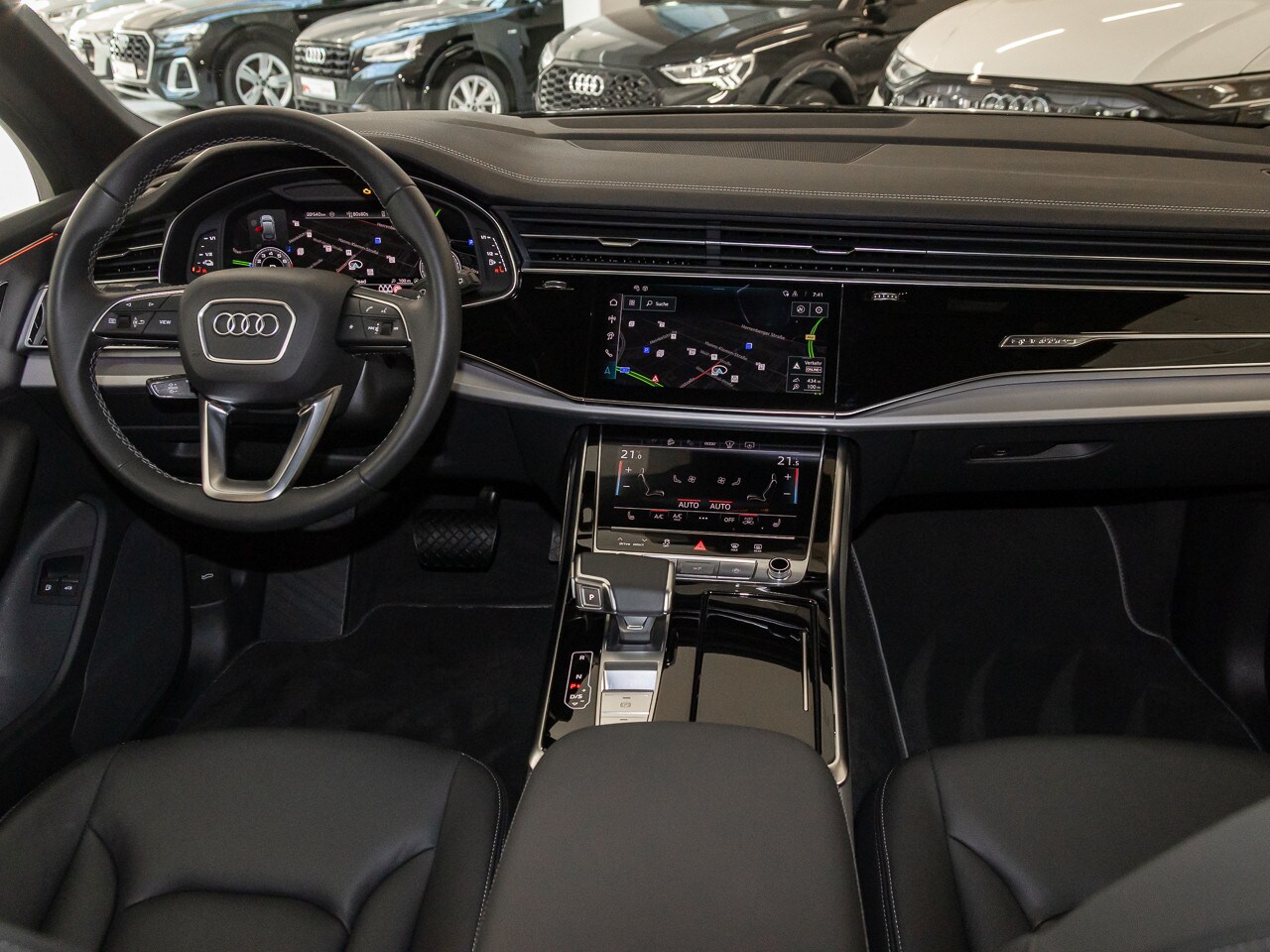 Image about Audi Q7 SUV TFSI e S line 55 TFSI e quattro tiptronic